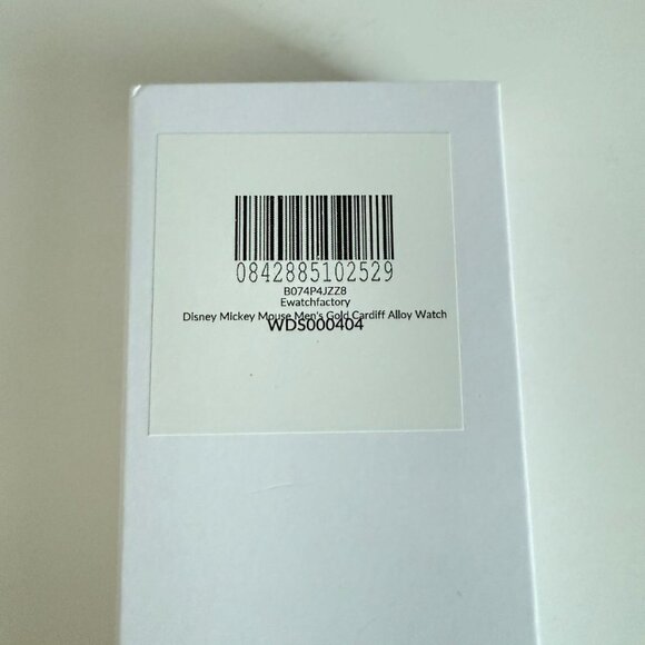 NWT - Disney Mickey Mouse Men's Gold Cardiff Alloy Watch - Picture 16 of 16